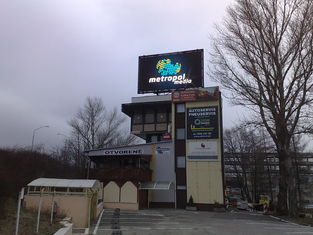 Outdoor fixed led display